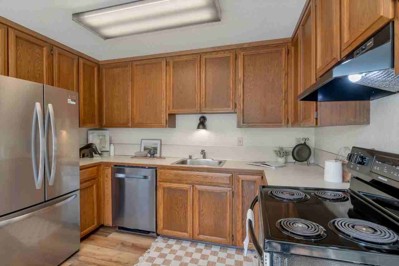 1722 Nw 58th St #3 - Photo 7 of 9