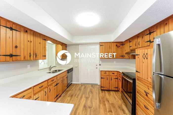 36 Sanford Ave - Photo 6 of 16