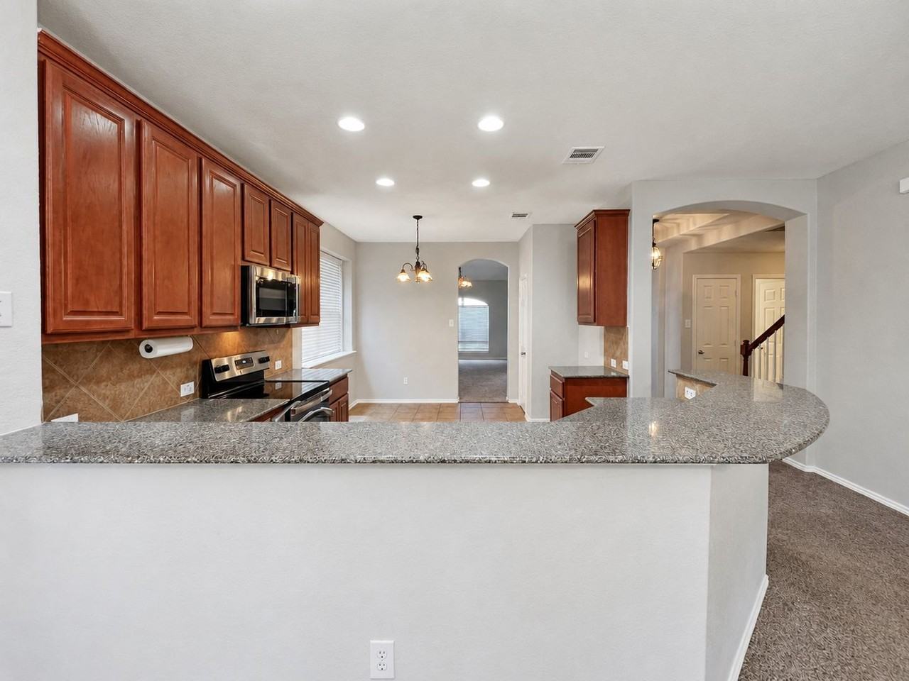 1411 Alpine Pond - Photo 5 of 20