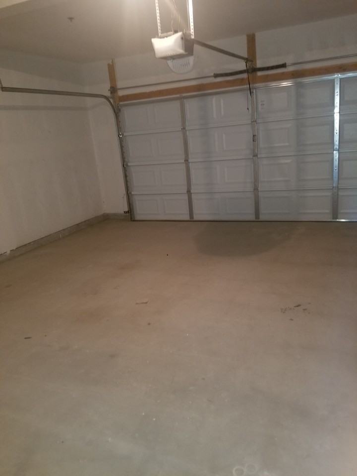 2238 S 37th Dr Bldg 21 #C - Photo 4 of 8
