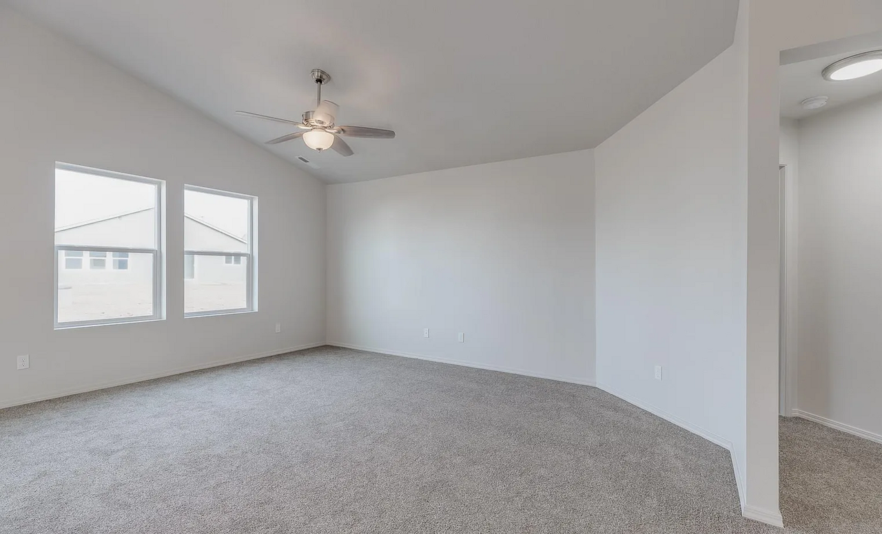 8338 E Big Muddy Dr - Photo 3 of 15