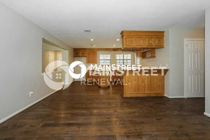 28419 Champion Oaks Dr - Photo 6 of 16