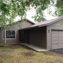 565 Ne Norton Ave - Photo 1 of 1