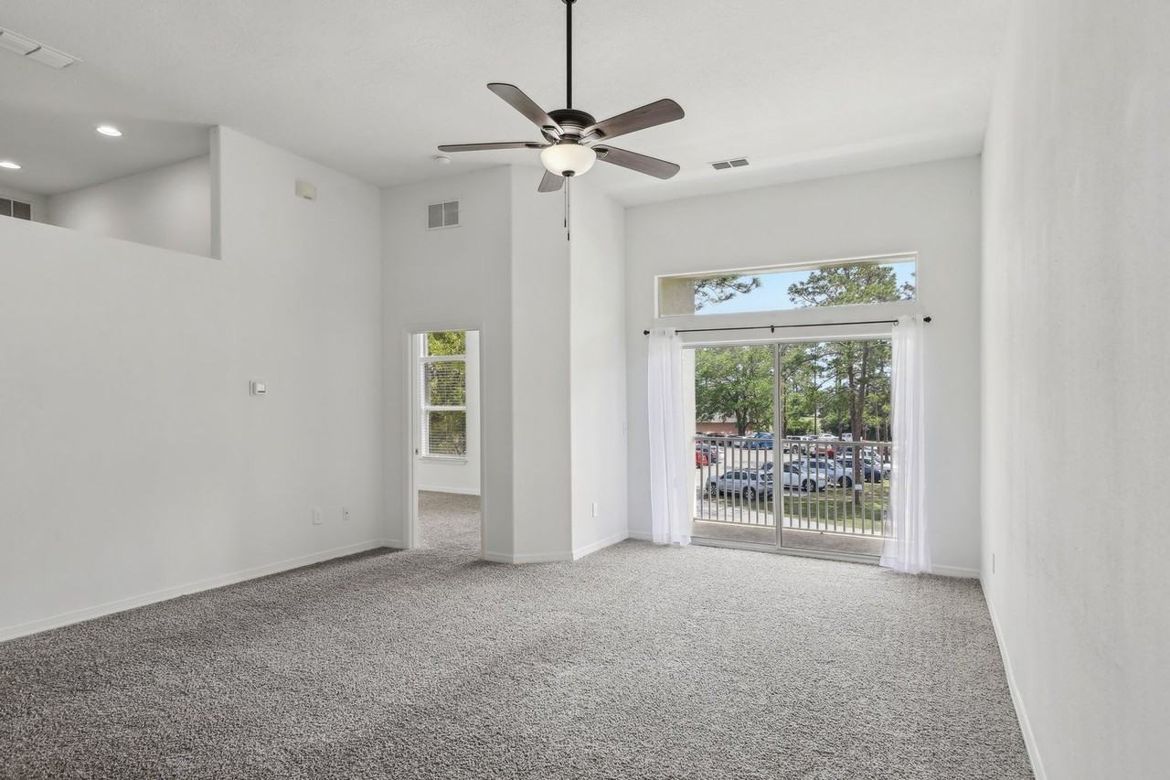 142 Devon Cir - Photo 7 of 29