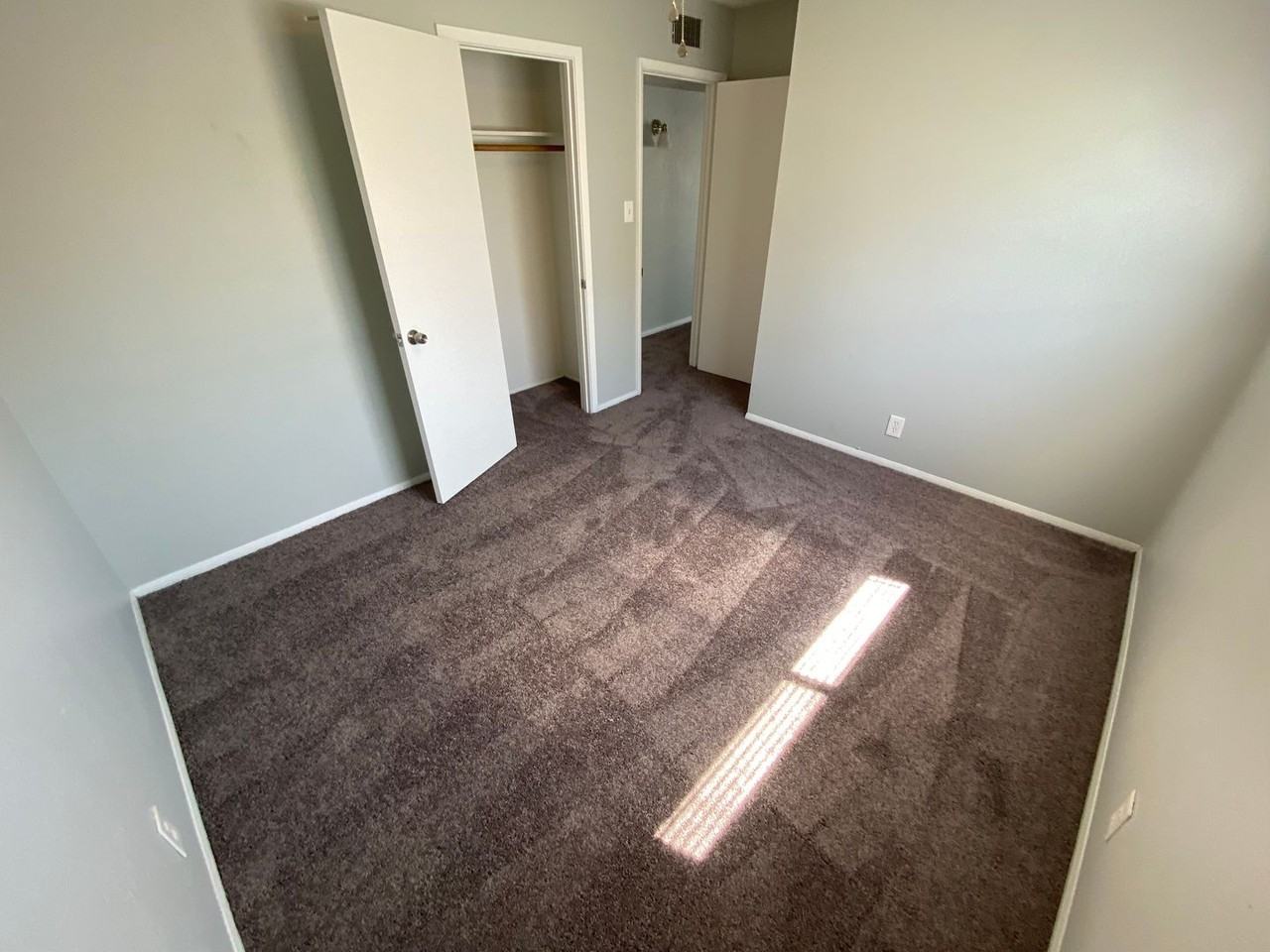 1417 Chestnut St - Photo 6 of 14