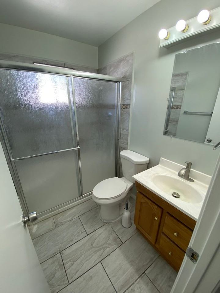 1417 Chestnut St - Photo 7 of 14
