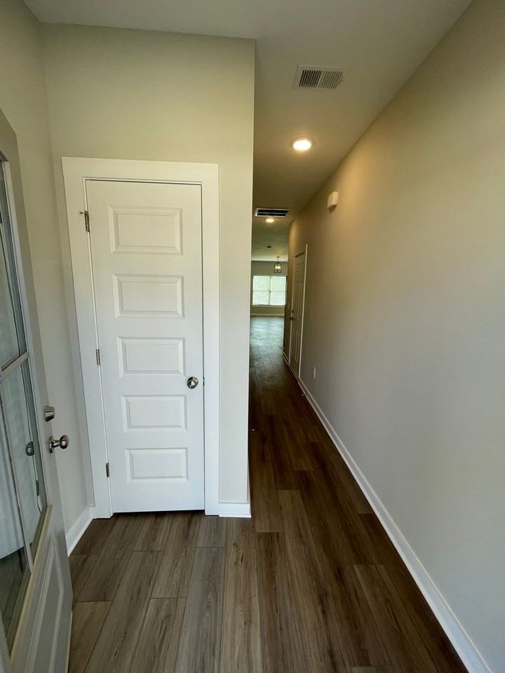 282 Shiloh Creek Dr - Photo 6 of 50