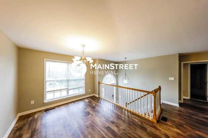 160 Laurel Oak Ln - Photo 3 of 16