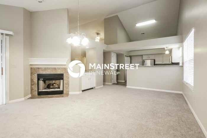 2037 Lohr Dr - Photo 5 of 16