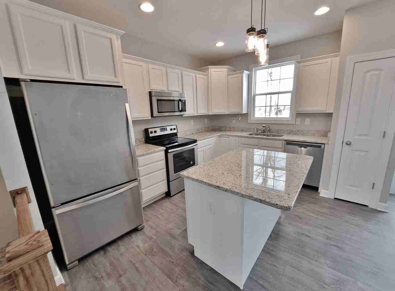 95 Overlook Dr - Photo 4 of 45