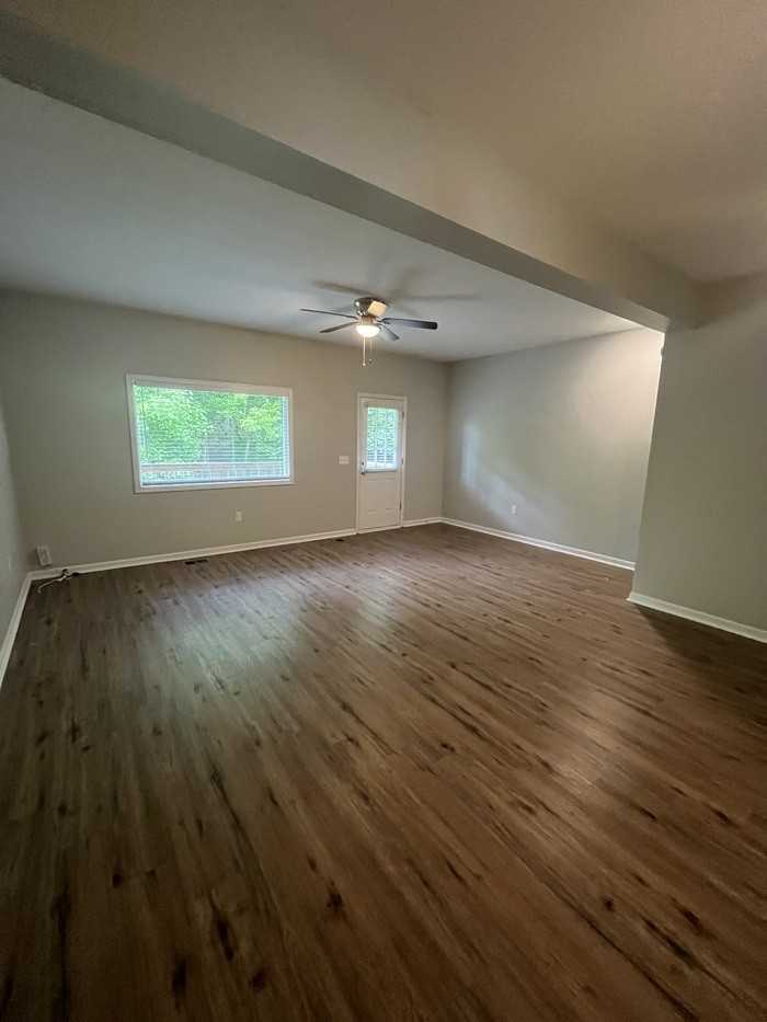 2012 Benton Rd #B - Photo 7 of 18