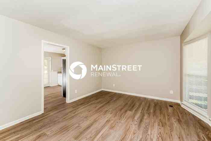 6569 Telia Dr - Photo 5 of 17