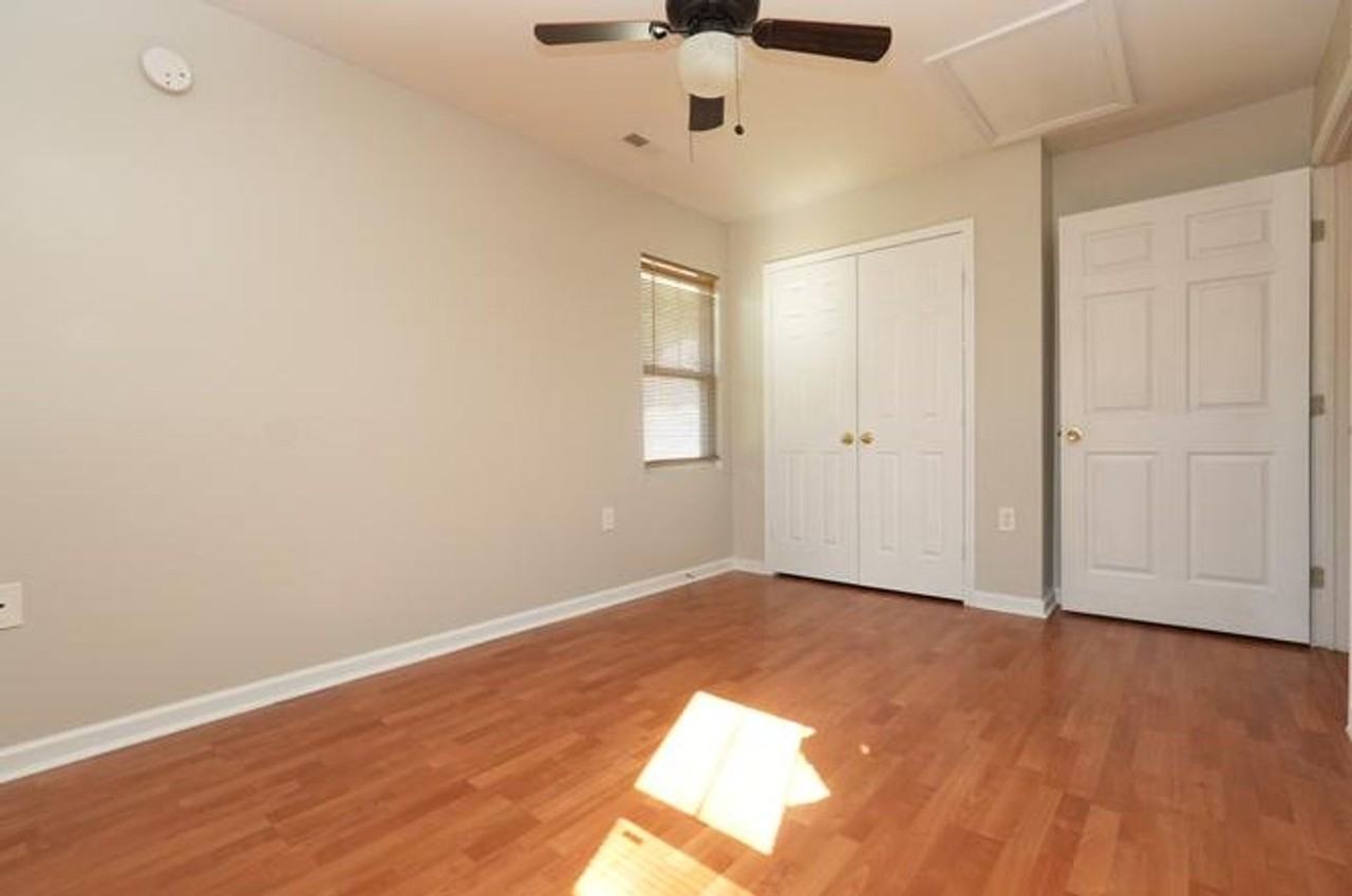 18007 Lynn Ln - Photo 6 of 9
