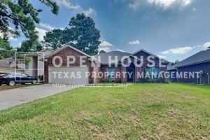 featured image of 18414 Polo Meadow Dr