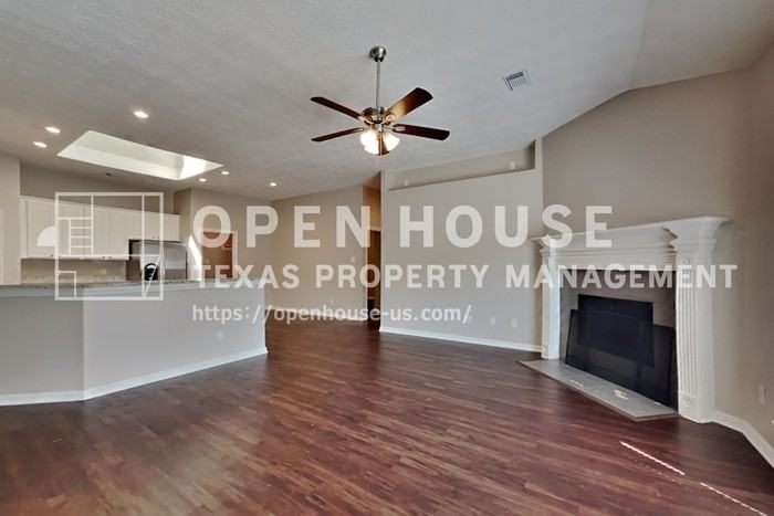 18414 Polo Meadow Dr - Photo 5 of 21
