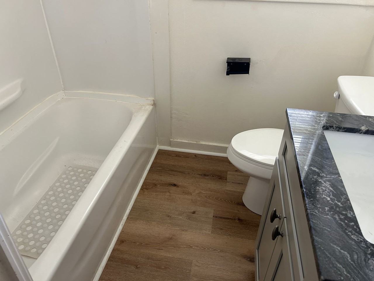 2119 Elbon Dr - Photo 6 of 12