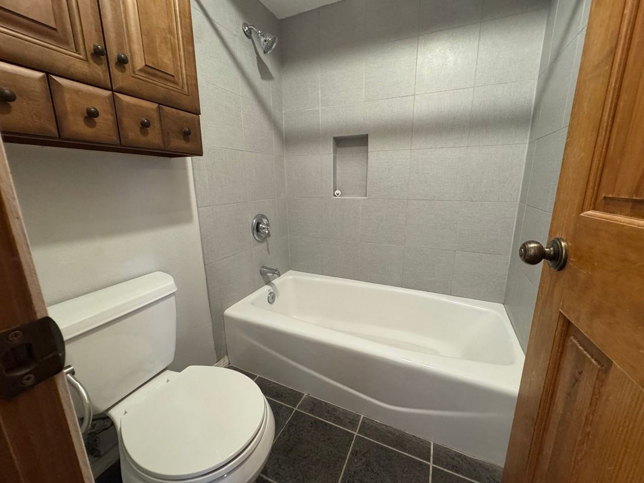 870 Southeast Cir Nw - Photo 5 of 11
