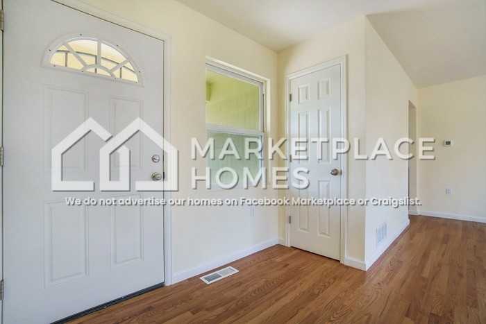 3610 Oneida St - Photo 5 of 23