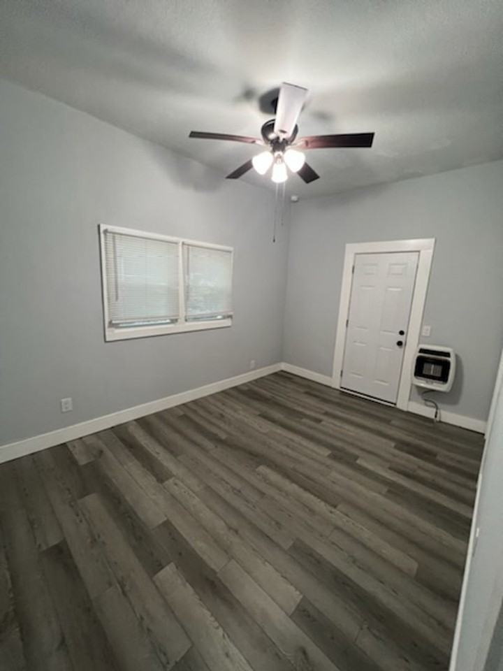 163 Hopewell St - Photo 4 of 6