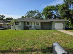 550 Avenue E Se - Photo 1 of 1