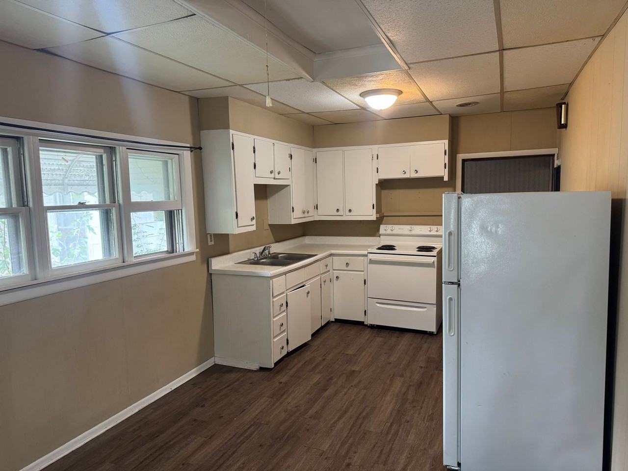 724 N 25th St - Photo 2 of 11