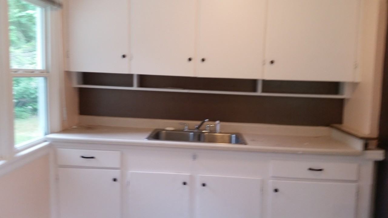 3323 Tarabochia St - Photo 5 of 28