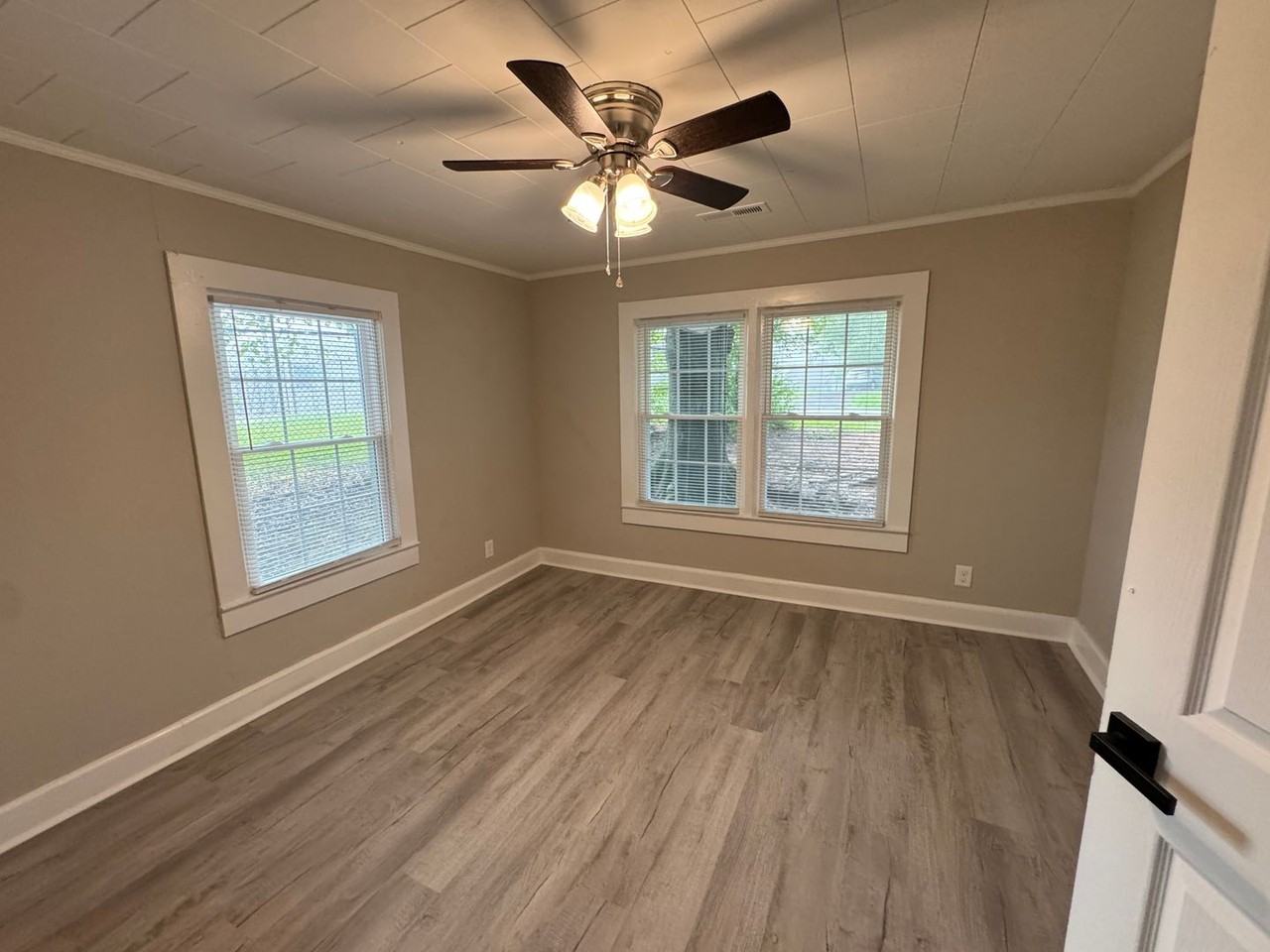 1514 W May Ave - Photo 6 of 14