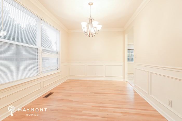 113 King Richard Dr - Photo 6 of 14
