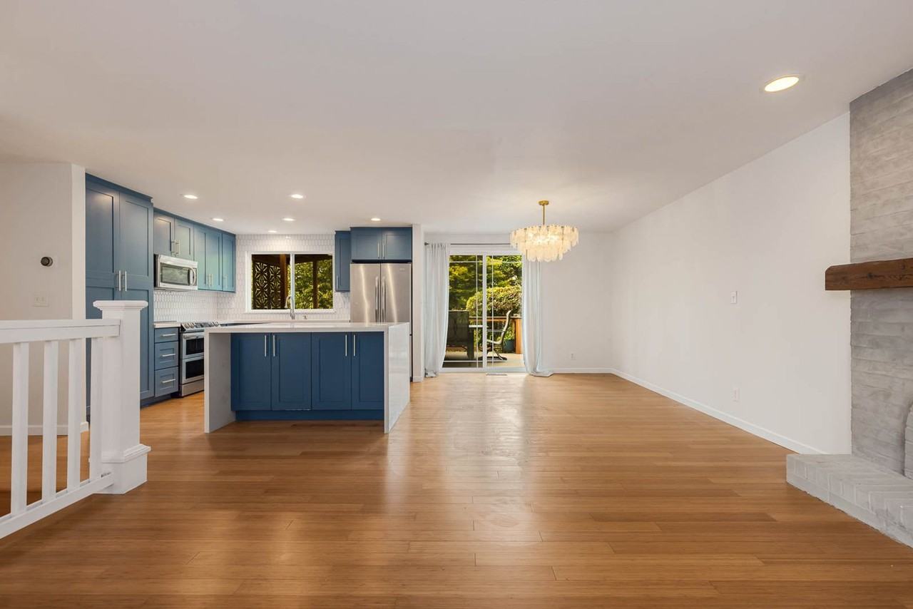 7912 Ne 130th St - Photo 5 of 28