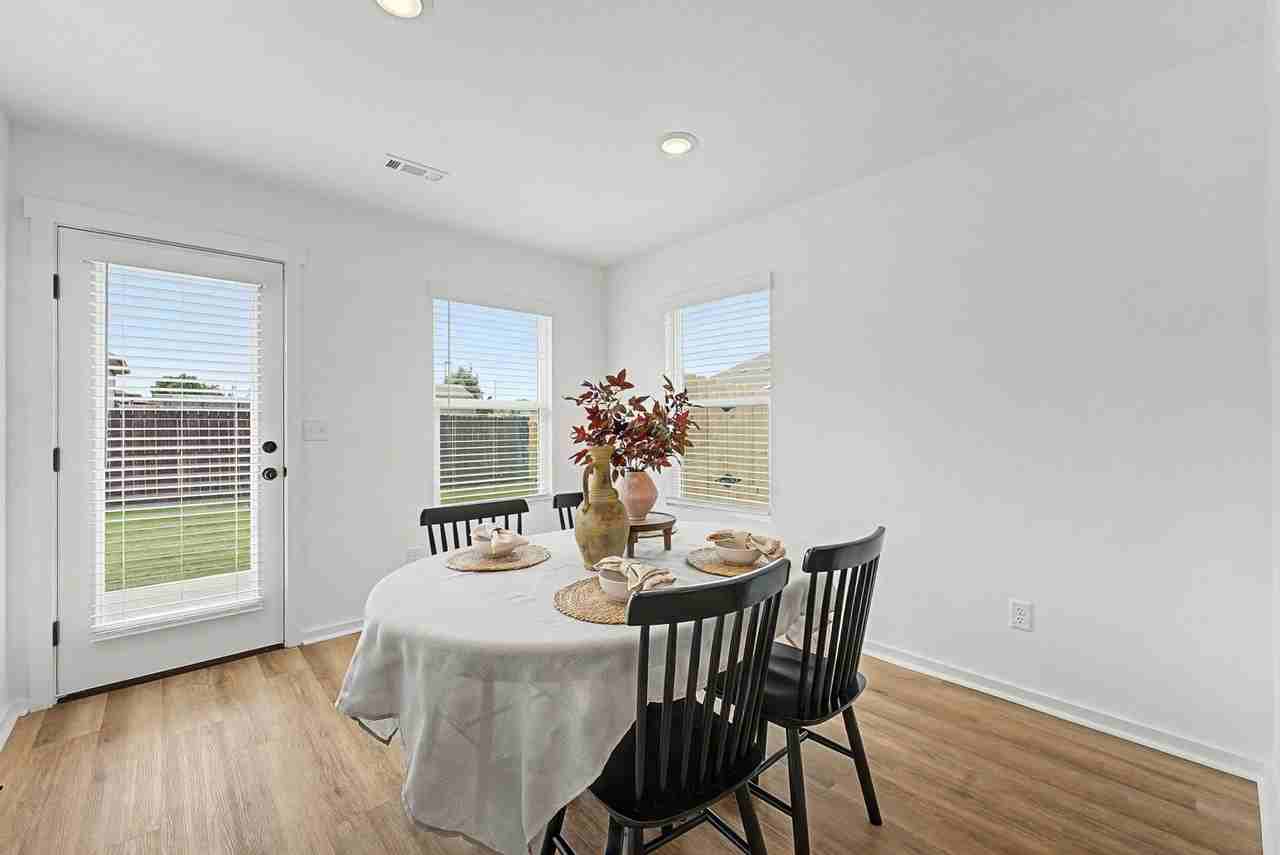 802 802 W Meason Ave - Photo 5 of 12