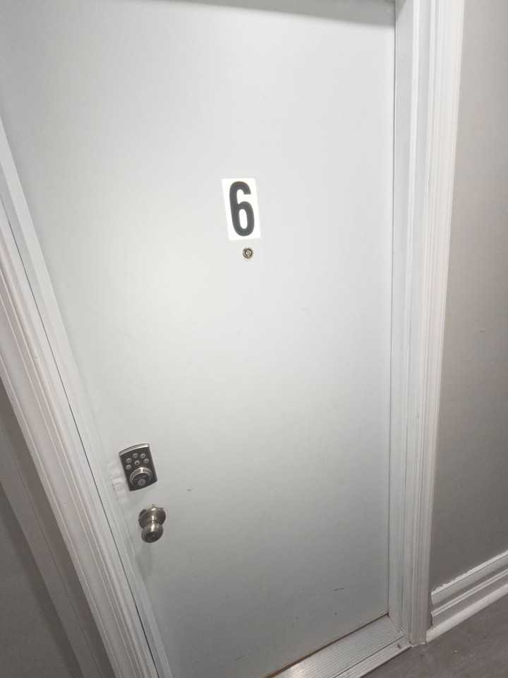 926-928 W. Walnut Street - Photo 6 of 14