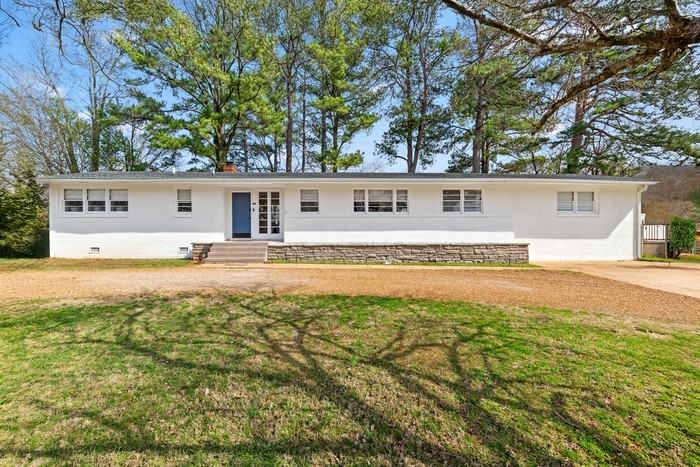 8009 Whitesburg Dr Se - Photo 2 of 28