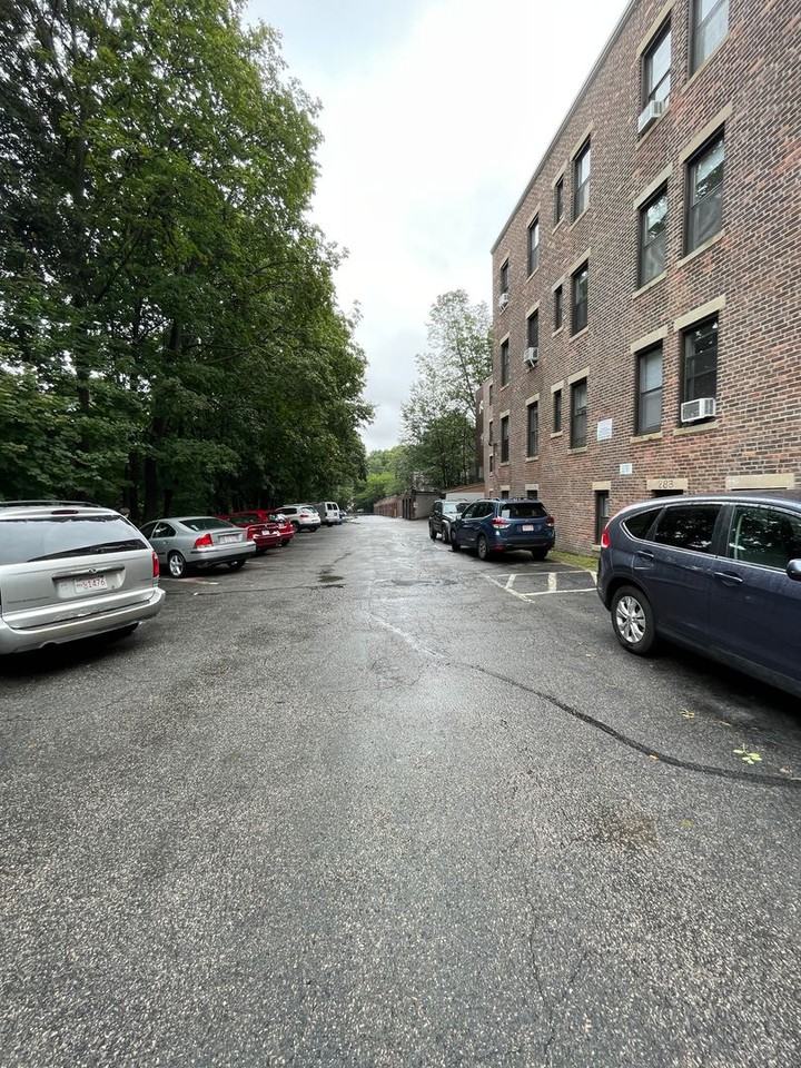 279 Saint Paul St - Photo 6 of 6