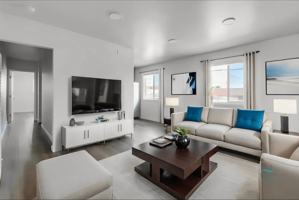 featured image of 1193 Florence St
