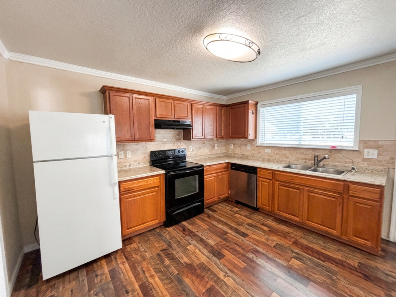 8610 Laguna Rio - Photo 7 of 16