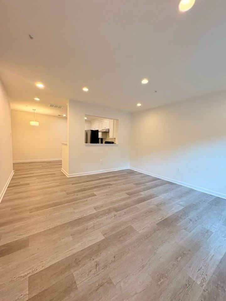 13941 Highstream Pl - Photo 4 of 24