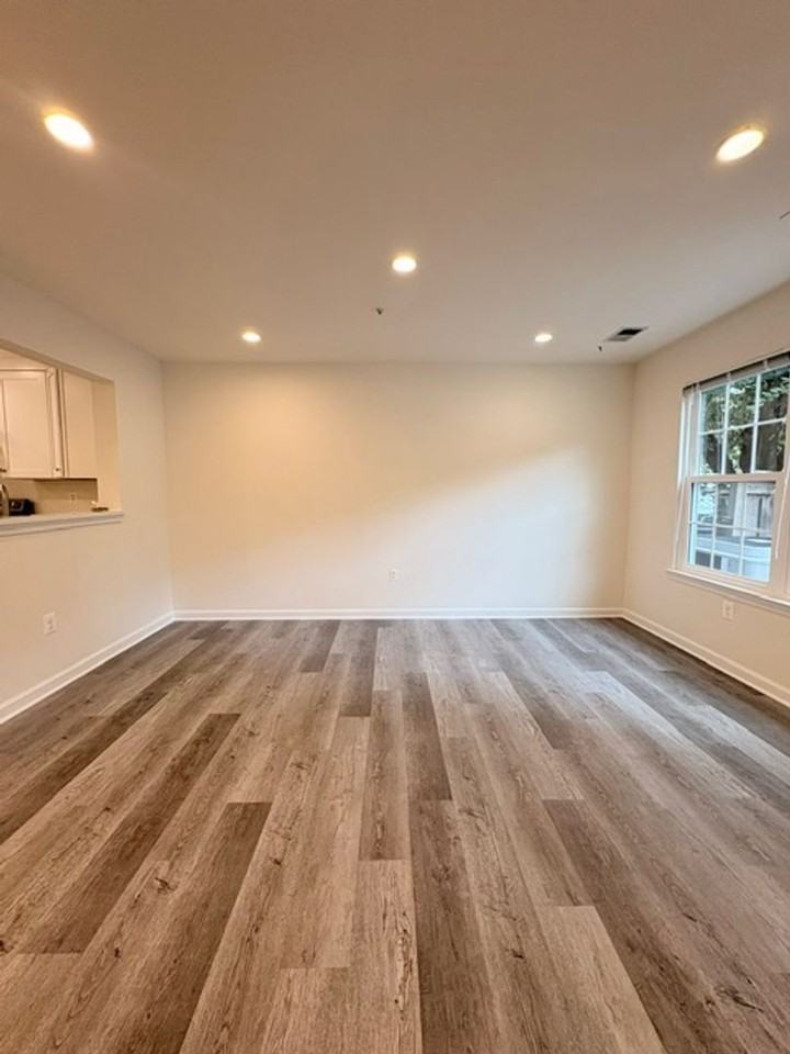 13941 Highstream Pl - Photo 5 of 24