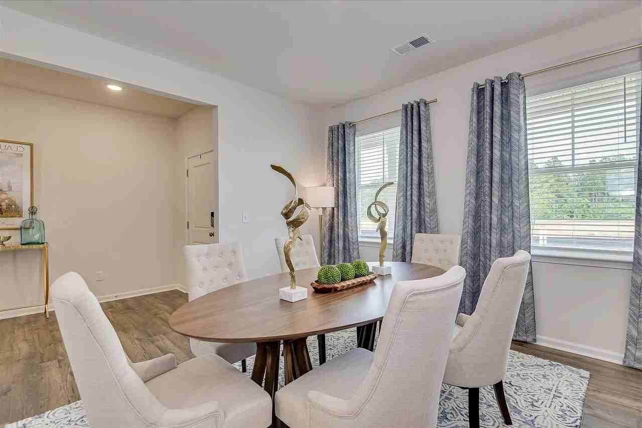 1021 Skidaway Dr - Photo 6 of 50