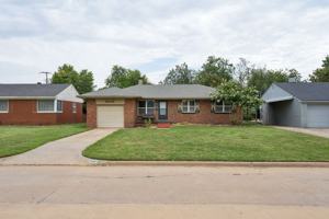featured image of 3025 Nw 67th St