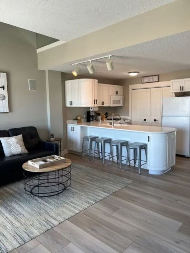 116 Millpoint Dr - Photo 2 of 25