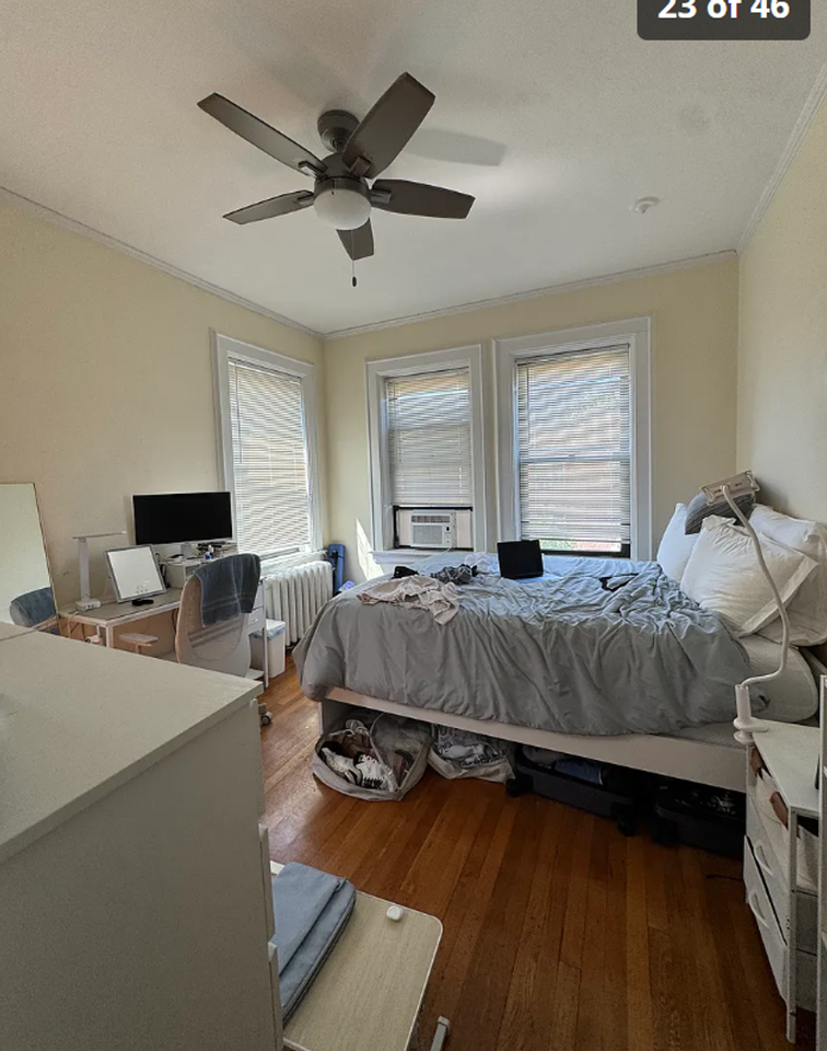 28 Park Vale Ave - Photo 7 of 32