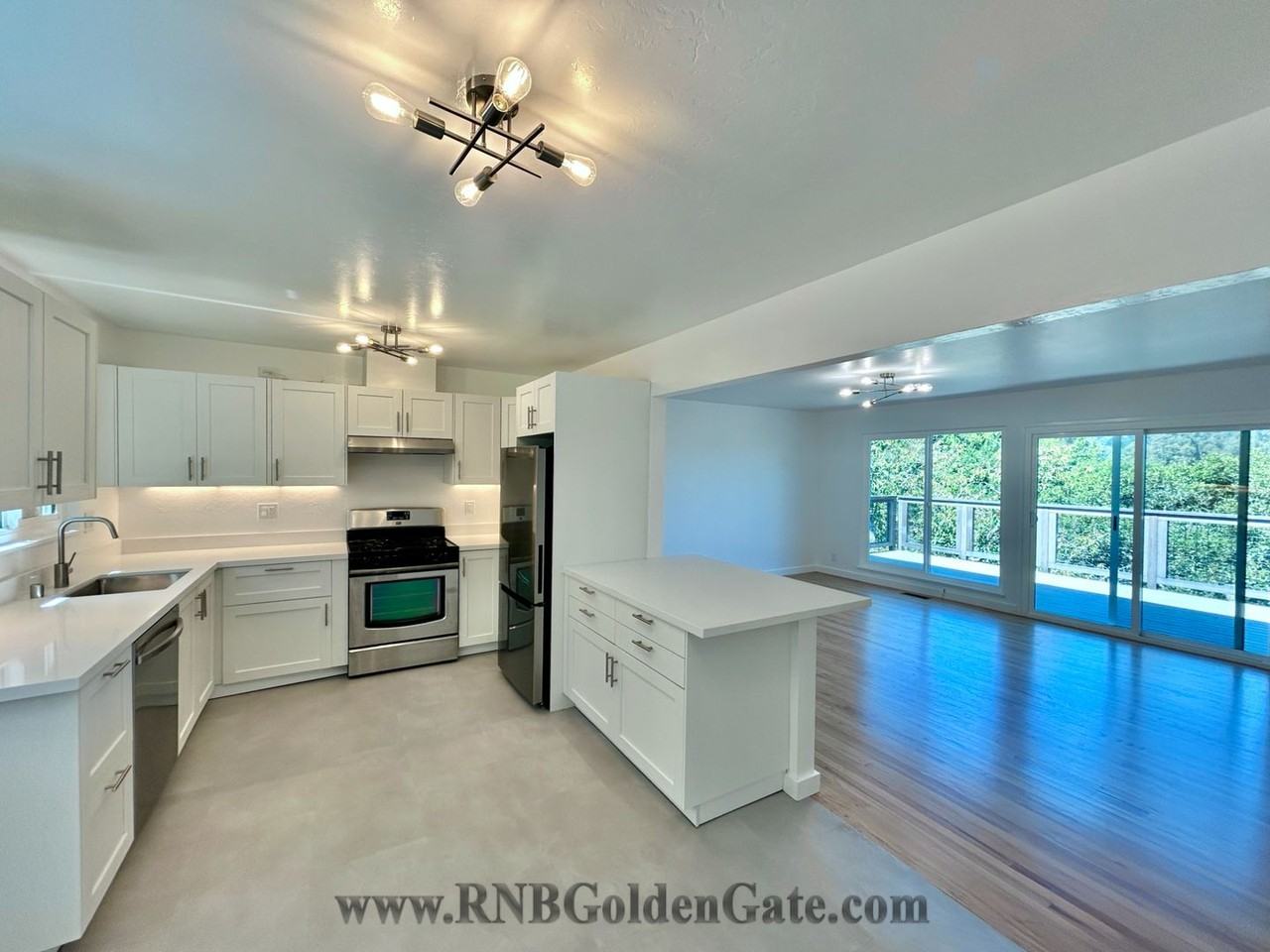 958 Greenhill Rd - Photo 3 of 23