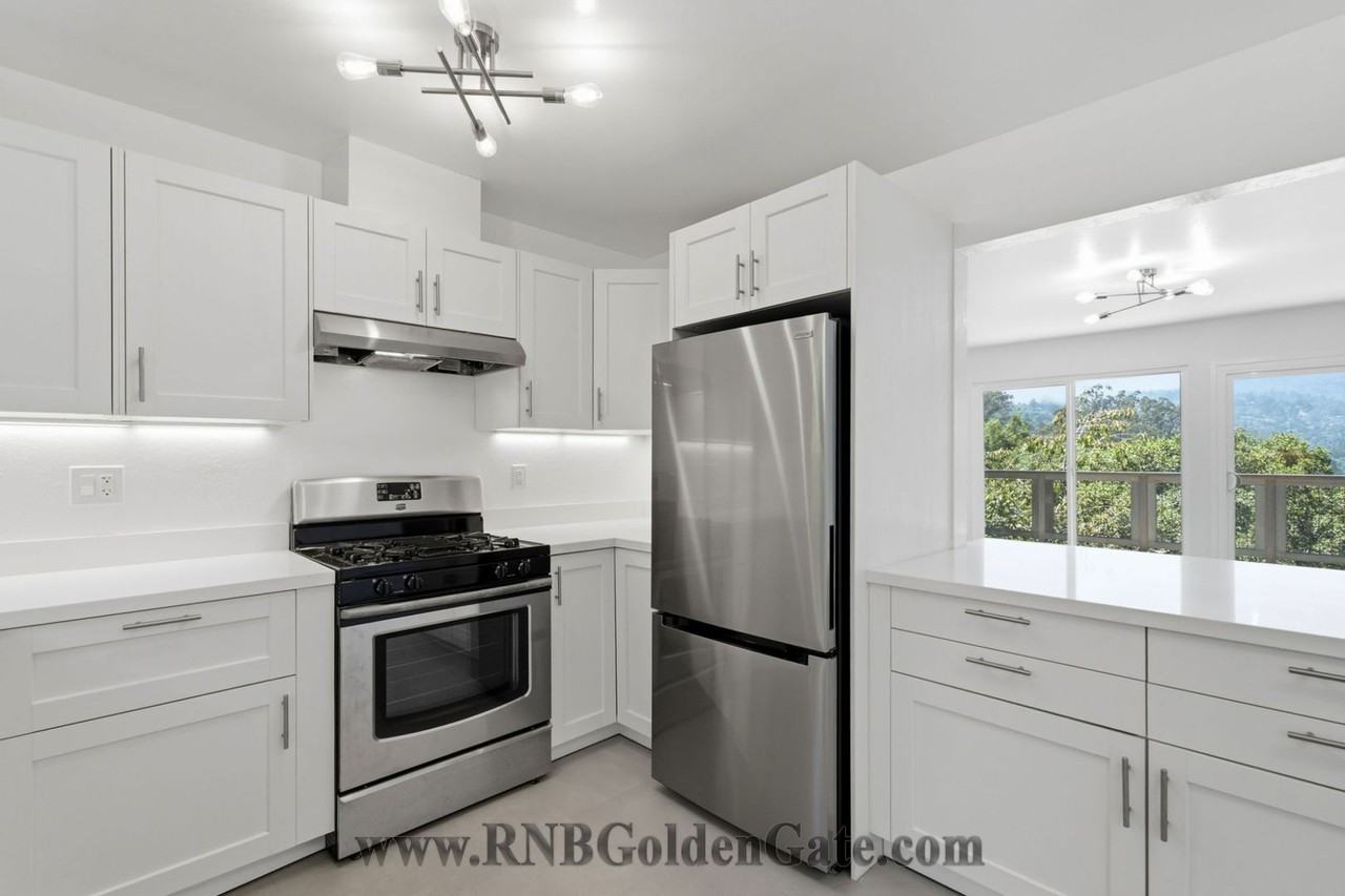 958 Greenhill Rd - Photo 4 of 23