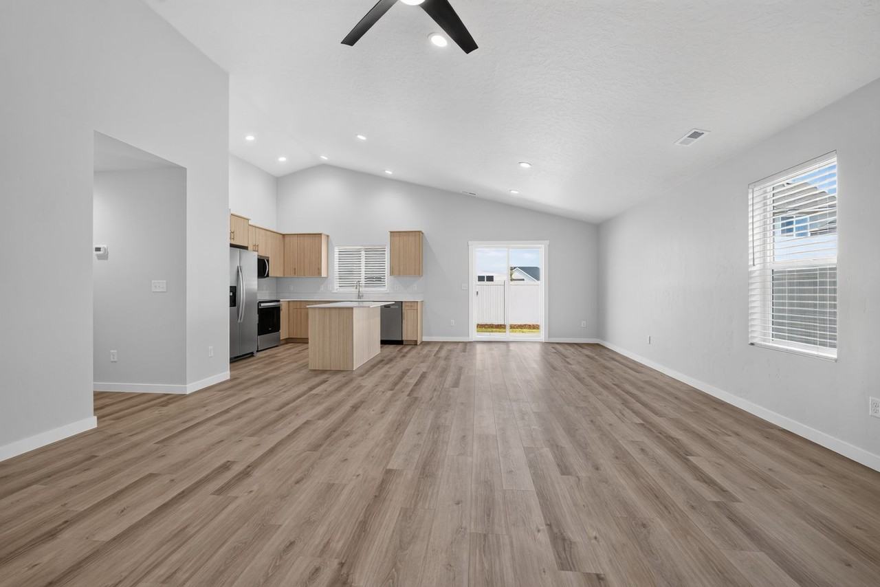 8334 E Cool River Loop - Photo 2 of 19