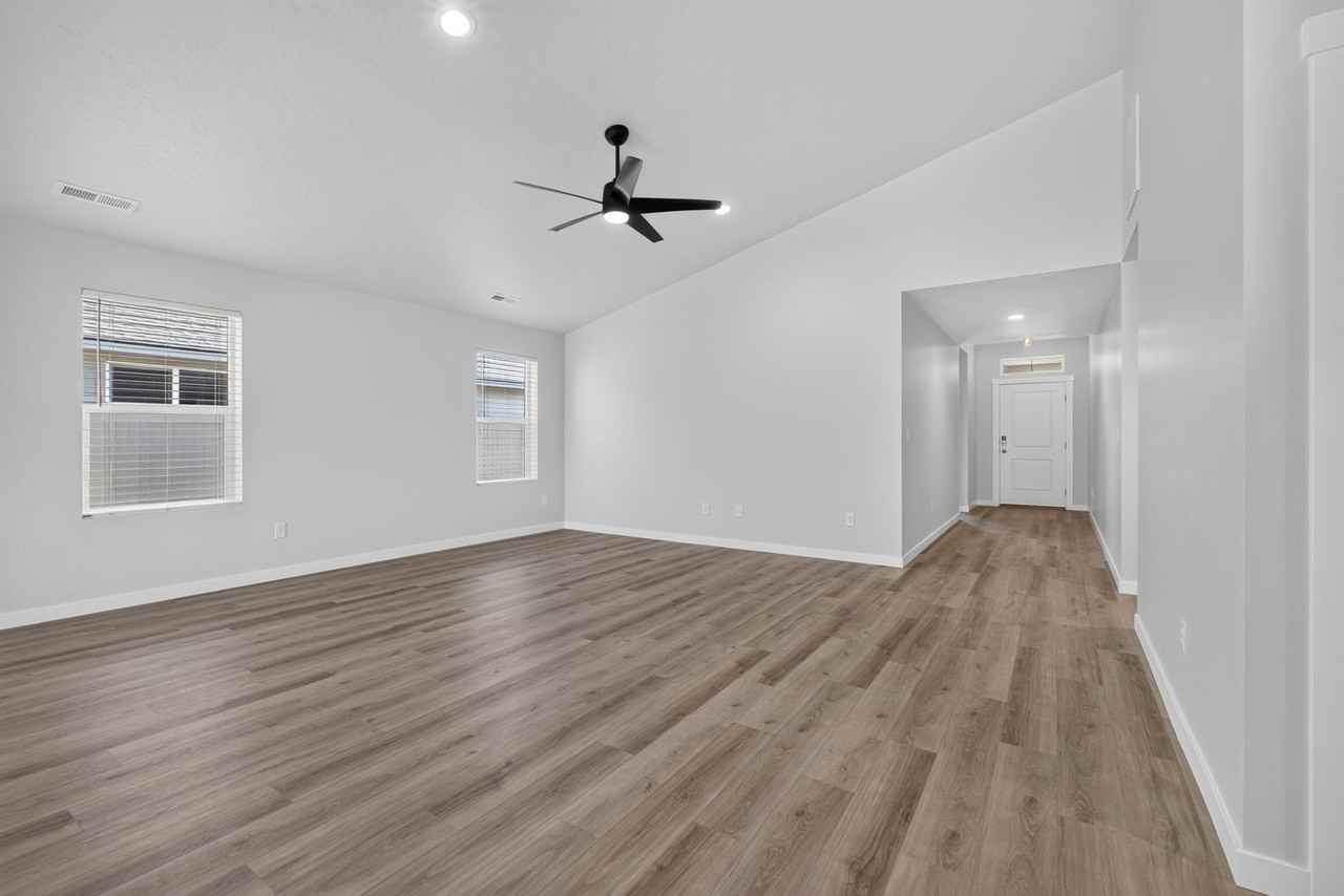 8334 E Cool River Loop - Photo 3 of 19