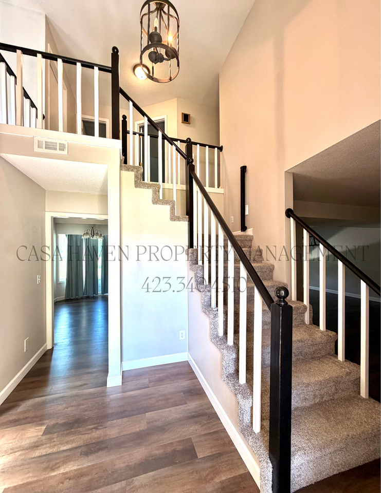 19 Andys Ln - Photo 2 of 25