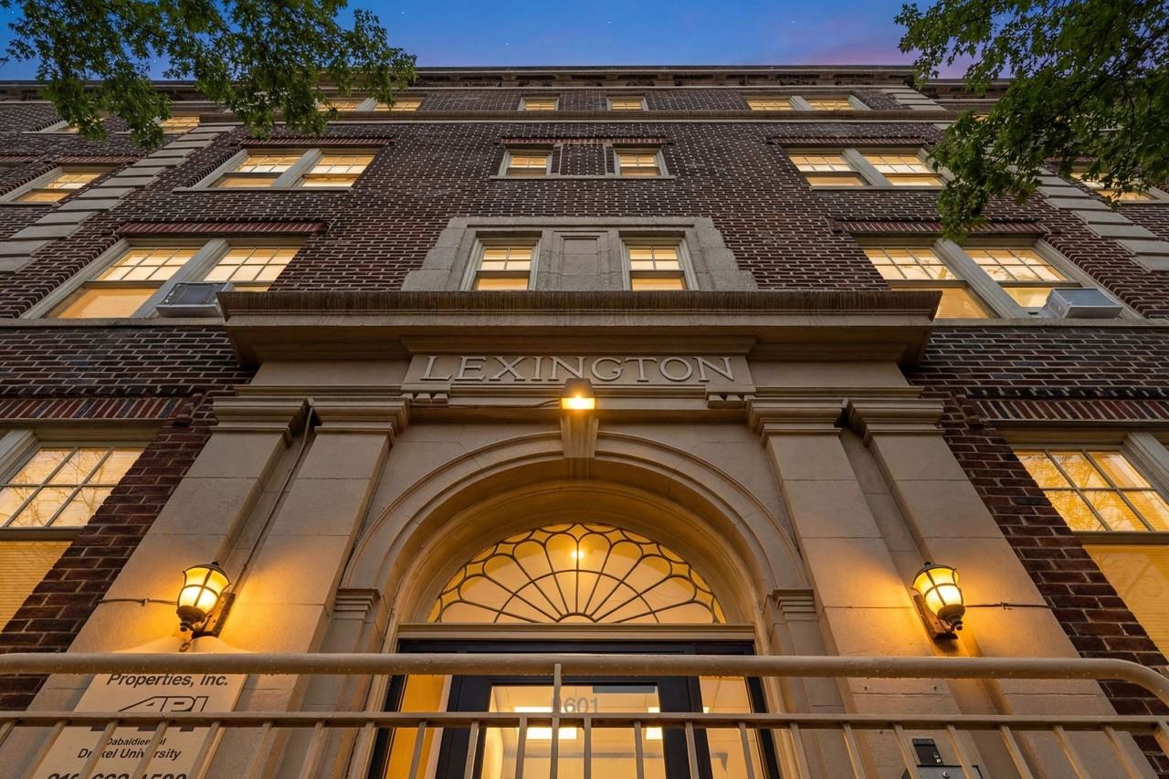 Lexington Apartments - Photo 4 of 24