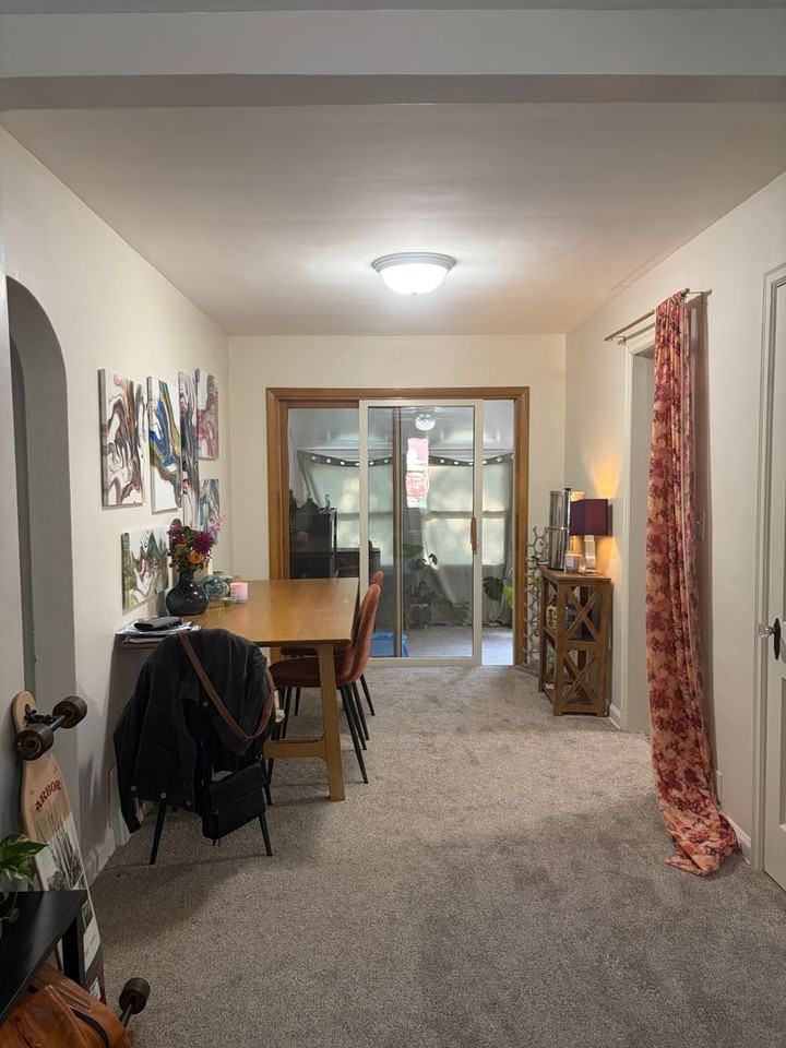 2410 Jefferson St - Photo 4 of 15