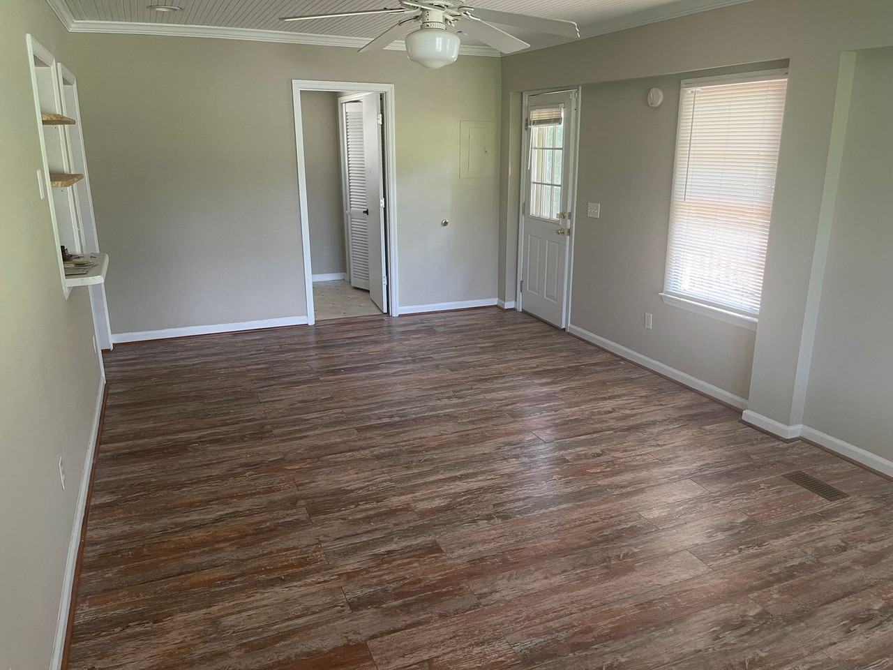 515 Lee Road 400 - Photo 2 of 15