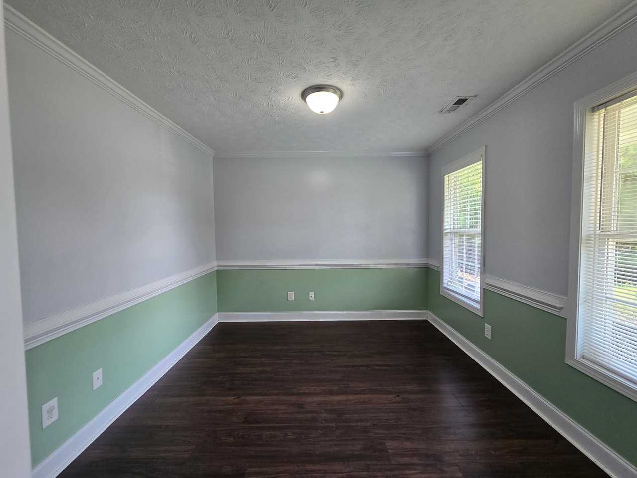 103 Flag Ln - Photo 2 of 39